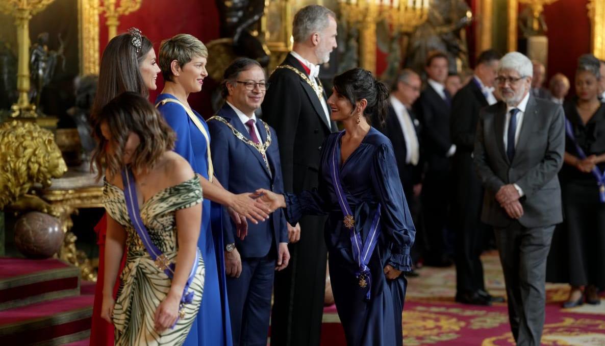 La Ministra de Minas y Energía, Irene Vélez, llegando a la cena de gala de los reyes de España.