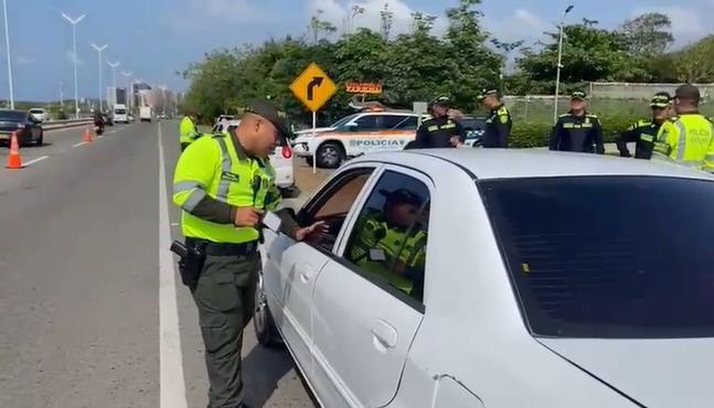 Operativos policiales durante el puente festivo.