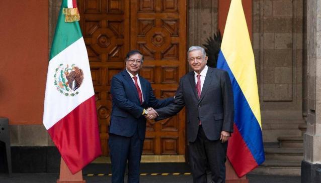 Los presidentes Gustavo Petro y Andrés Manuel López Obrador, señalados por el Gobierno de Perú.