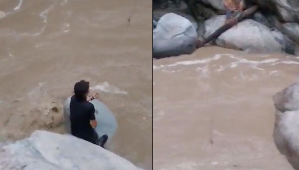 Sus amigos intentaron rescatarlos.