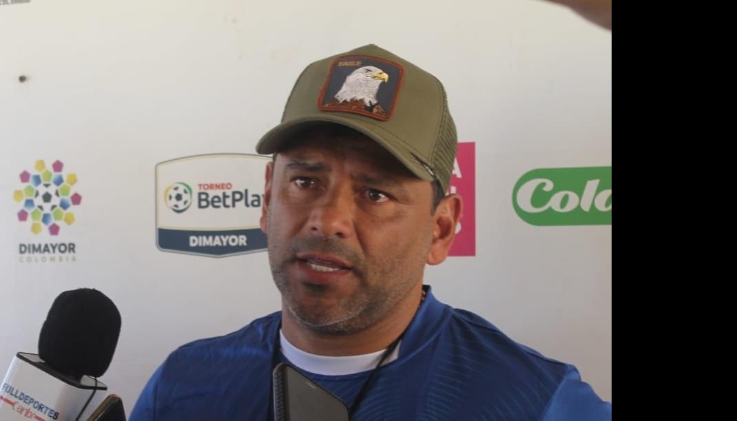Gerardo Bedoya dirigirá por tercera vez como interino a Santa Fe. 
