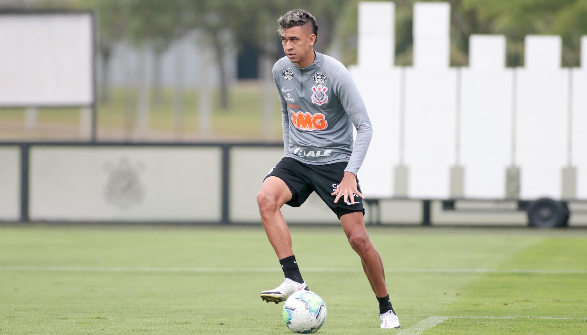 Víctor Cantillo regresaría al Junior después de cuatro años.