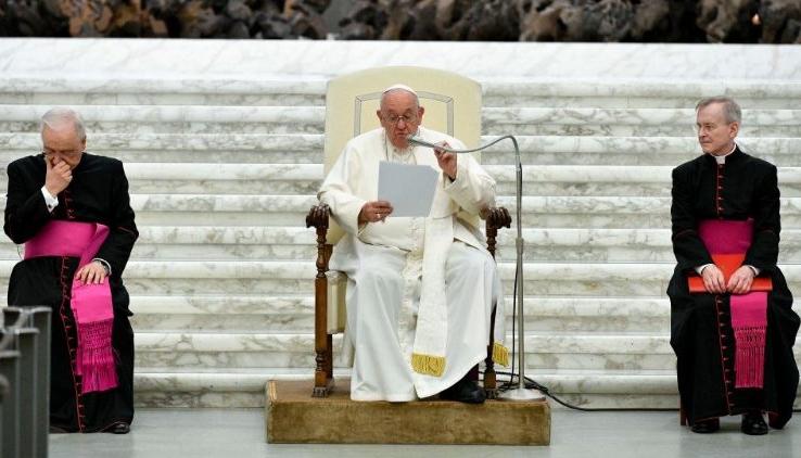 El papa Francisco se reunió con los participantes en una conferencia auspiciada por "La Civiltà Cattolica" y la Universidad de Georgetown
