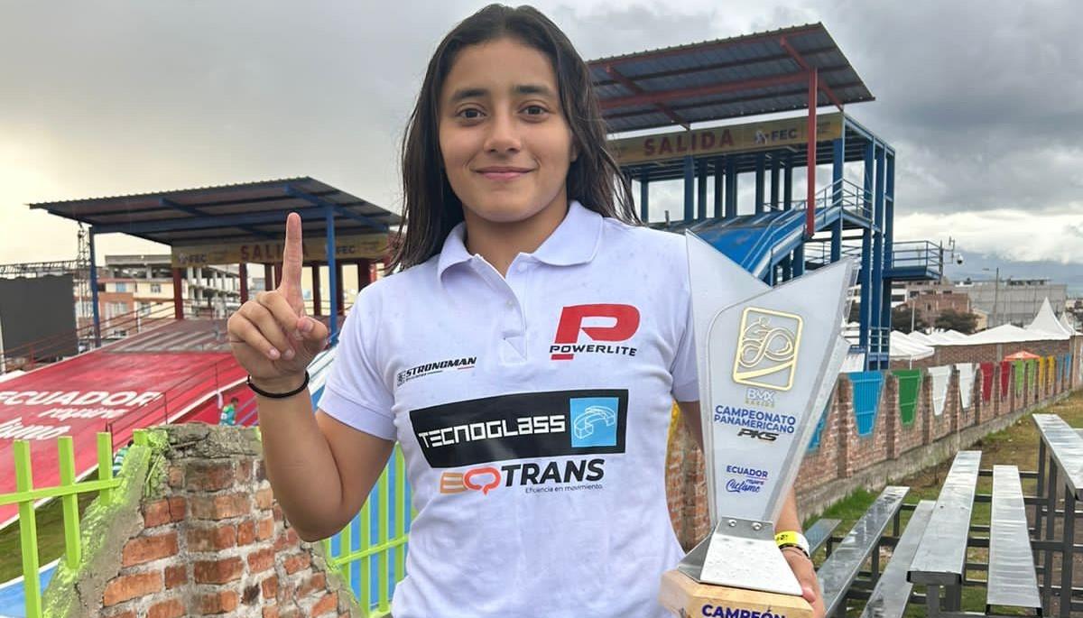 Sharid Fayad se colgó el oro en la categoría junior. 