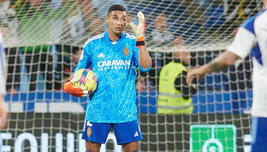 Gabriel Fuentes tapó en los tres últimos minutos del partido.