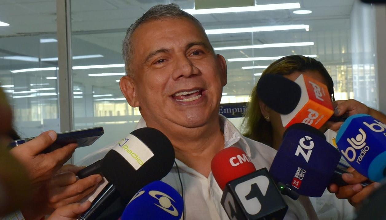 Máximo Noriega a la salida de la sede de la Procuraduría Regional