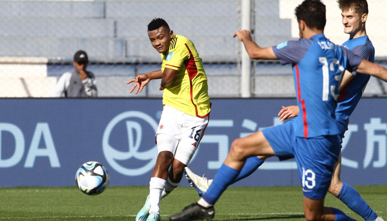 Óscar Cortés, autor del primero y el quinto gol de Colombia. 
