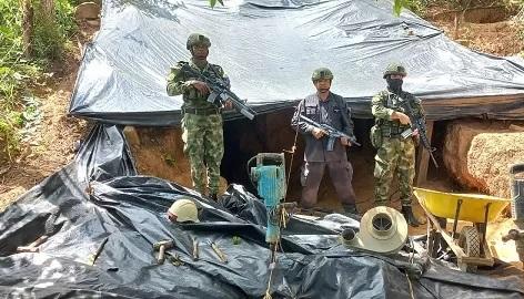 Capturados por explotación ilícita de yacimientos mineros 