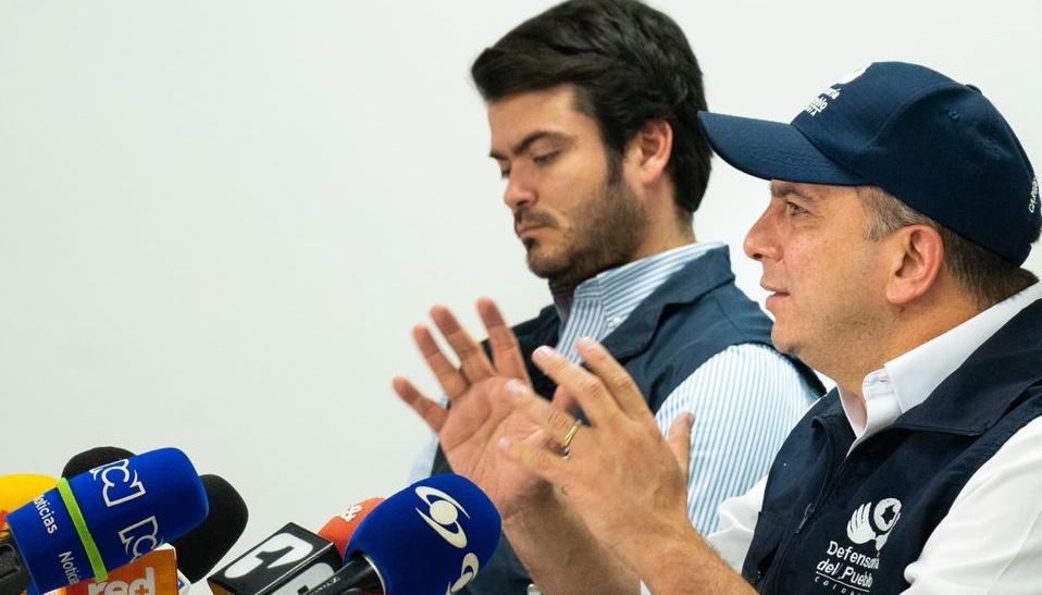 Carlos Camargo en rueda de prensa en Barranquilla