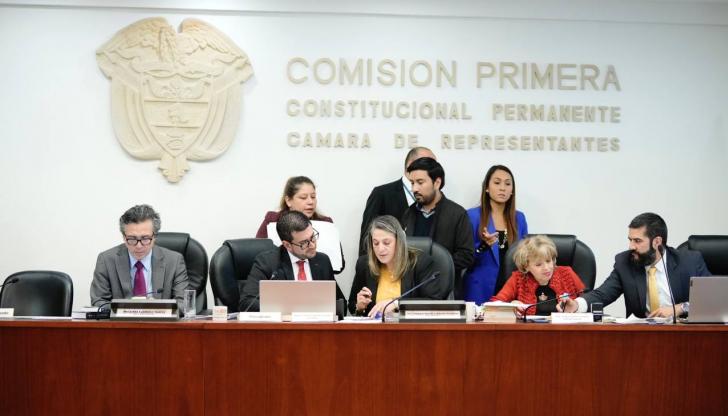 Debate en la Comisión Primera de la Cámara de Representantes.