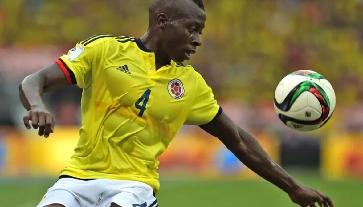 El defensa colombiano Helibelton Palacios 