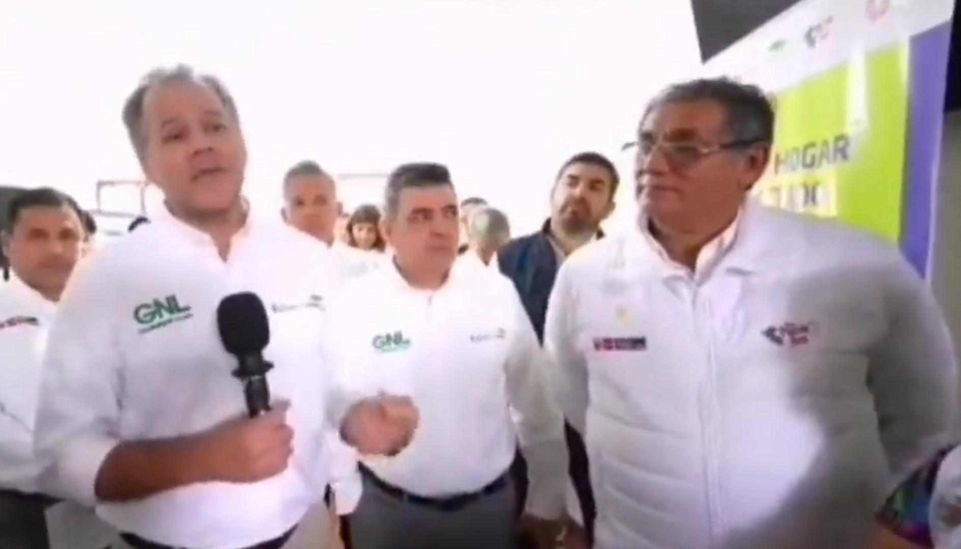 El presidente de Promigas, Juan Manuel Rojas, y el Ministro de Minas de Perú, Óscar Vera