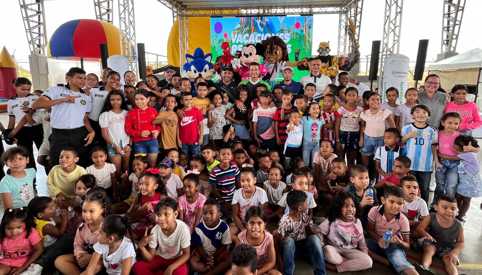 Actividades para los niños en parques de la ciudad. 