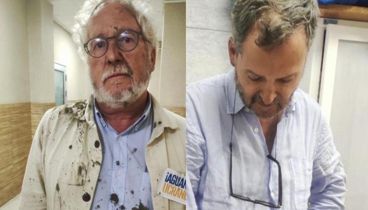 El escritor colombiano Héctor Abad y el excomisionado de Paz, Sergio Jaramillo.