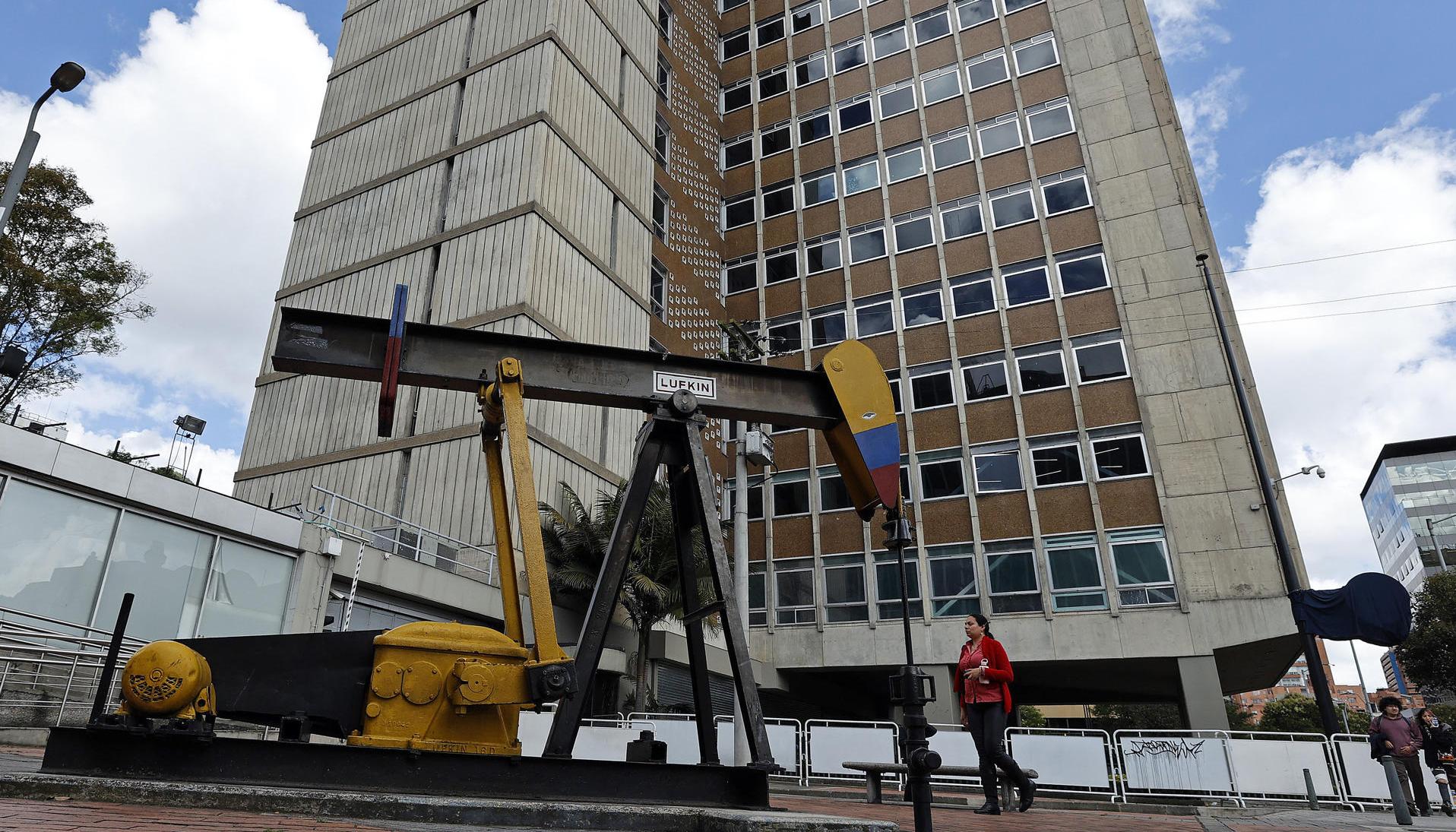 Una válvula para pozos petroleros en las instalaciones de Ecopetrol en Bogotá