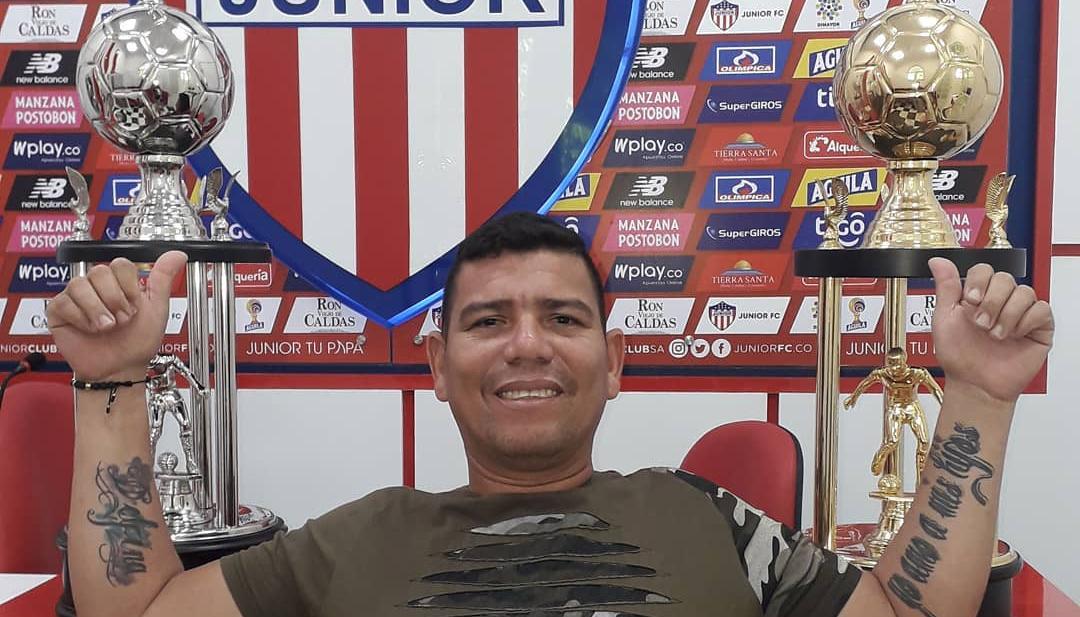 Léider Frías suma 23 años como utilero del Junior.