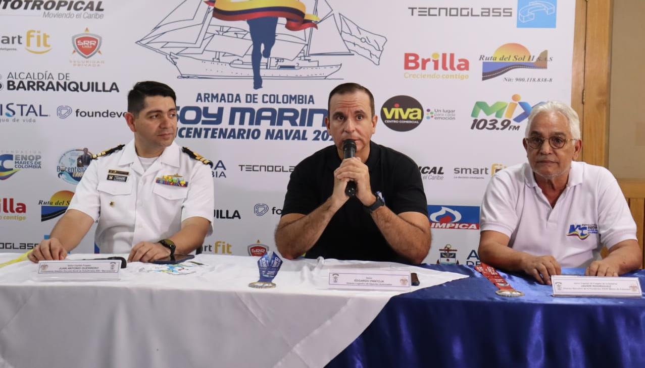 El capitán de fragata Juan Antonio Guerrero, Edgardo Pantoja y Javier Rodríguez, director ejecutivo dela fundación Enop Mares de Colombia.