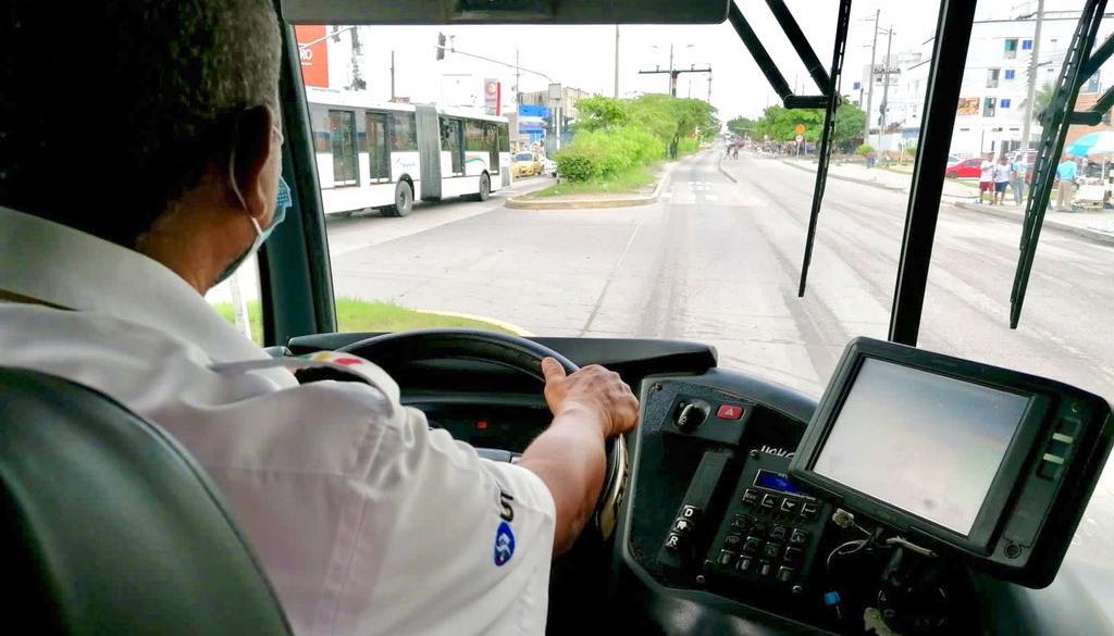 Los usuarios de Transmetro están pidiendo que los buses sean sometidos a reparación y mantenimiento
