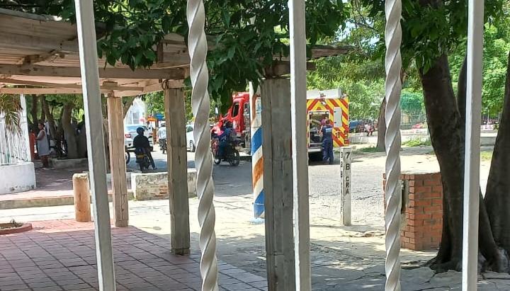Hombre murió mientras trabajaba en el techo de una casa en barrio La Magdalena.