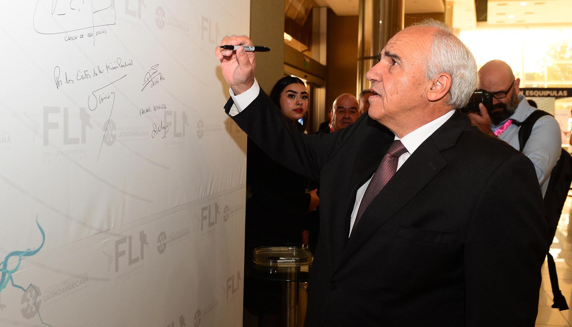 Ernesto Samper, expresidente de Colombia. 
