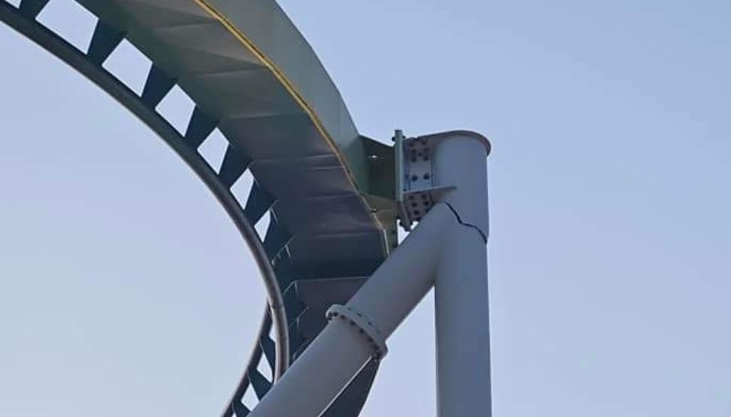 Fury 325, la montaña rusa.