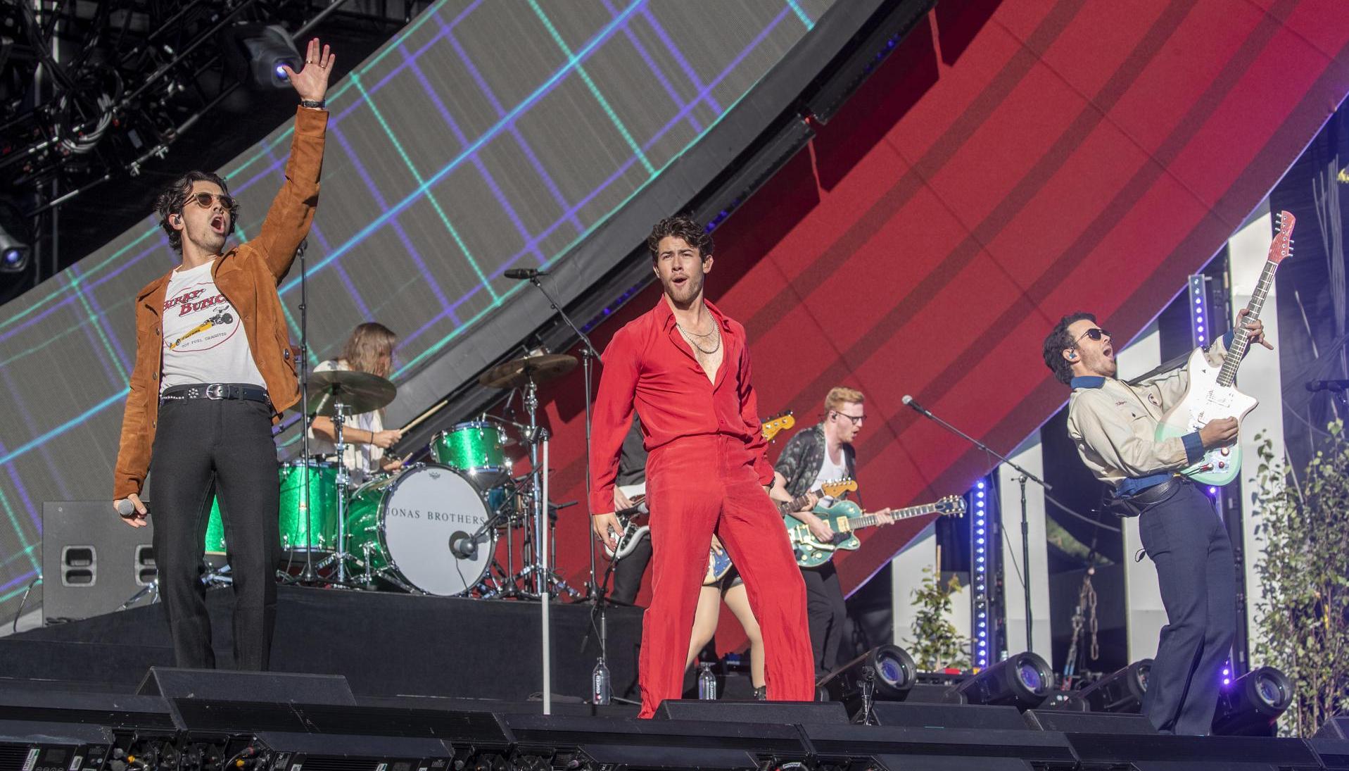 Banda Jonas Brothers.
