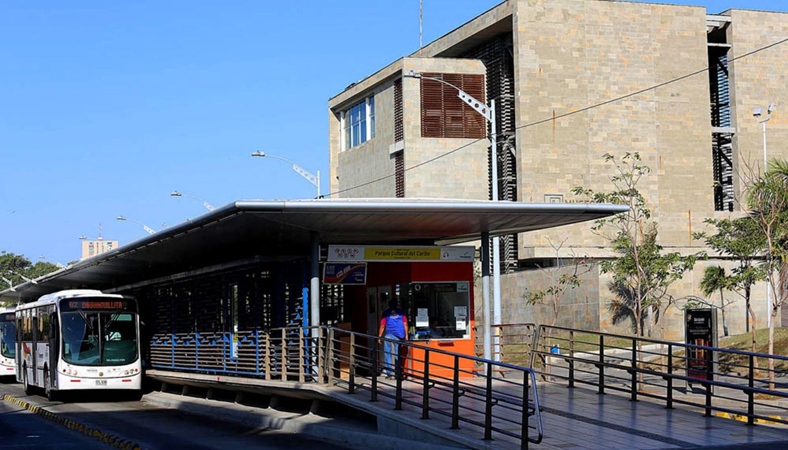 Carril exclusivo de Transmetro queda temporalmente inhabilitado.