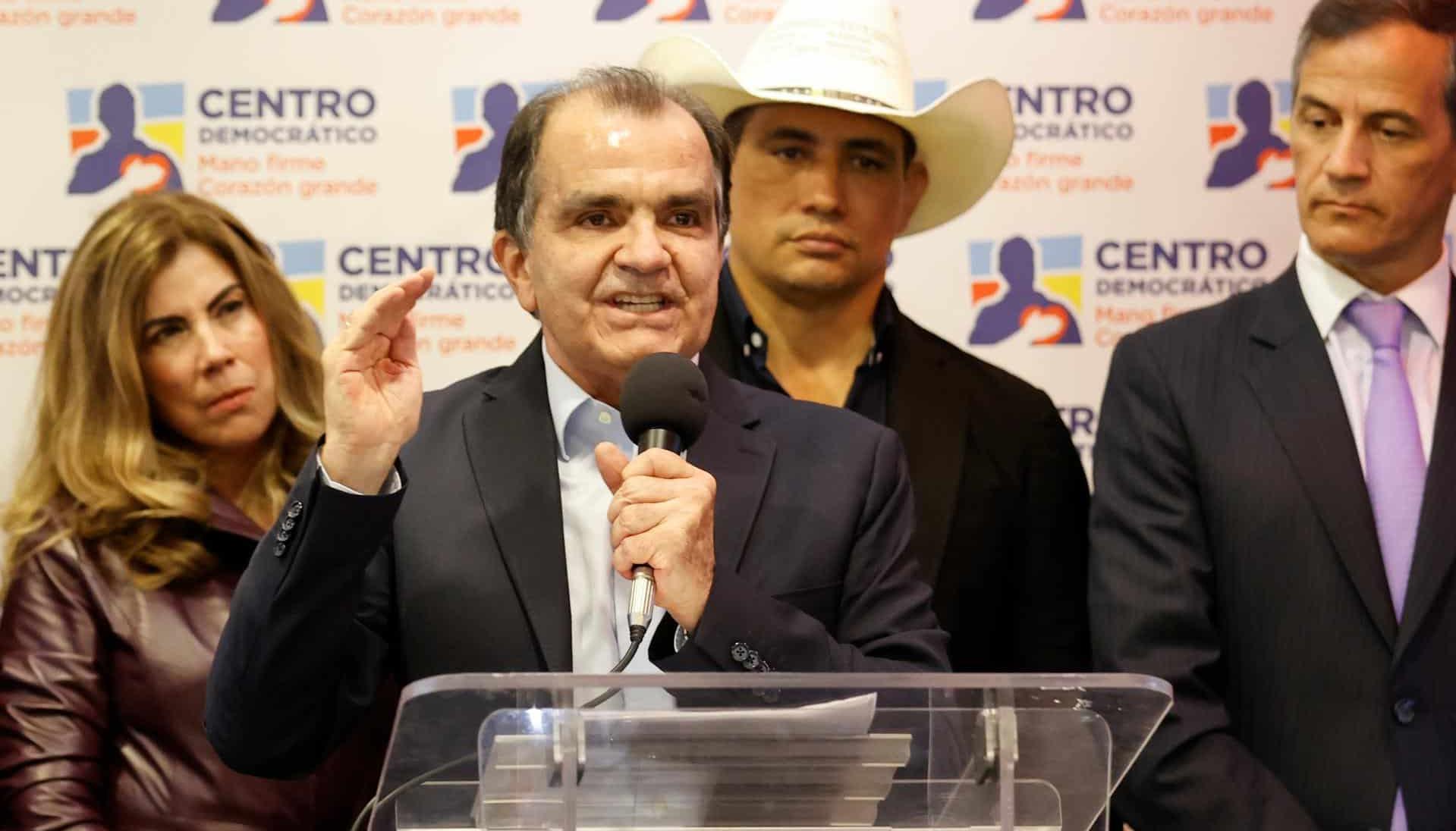 El excandidato presidencial Óscar Iván Zuluaga.