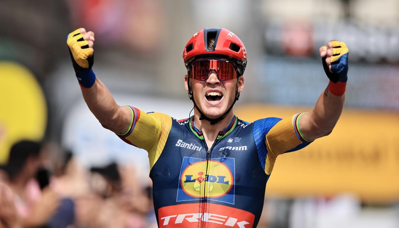 Mads Pedersen logró su segunda victoria parcial en esta edición del Tour. 
