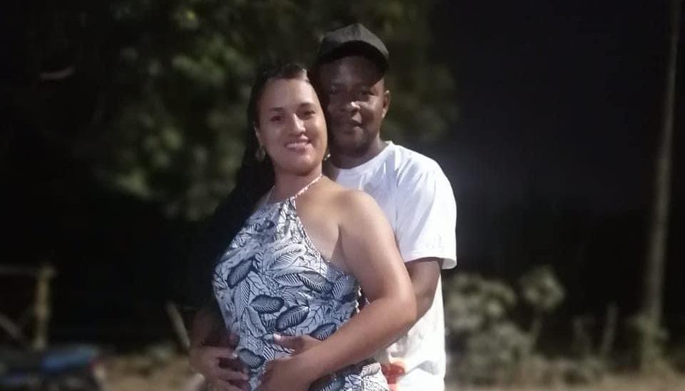 La lideresa Claudia Ordóñez y su esposo Fredy Castillo.