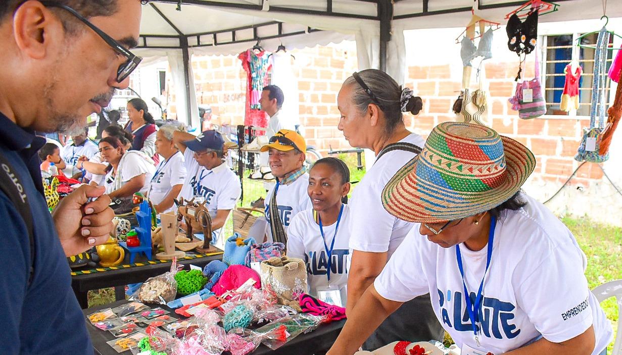 Familias en Ciudadela de Paz y La Loma en la ruta de integración Pa’ Lante