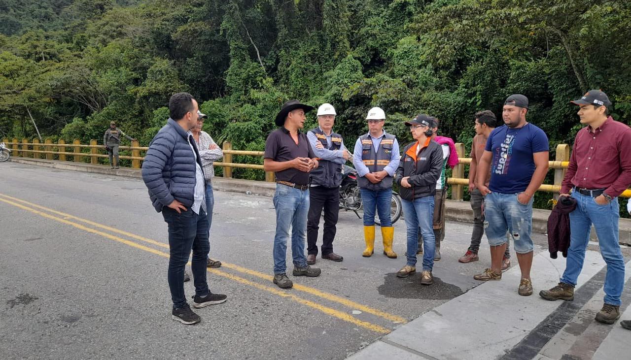 Inspección al puente 'Los Grillos'