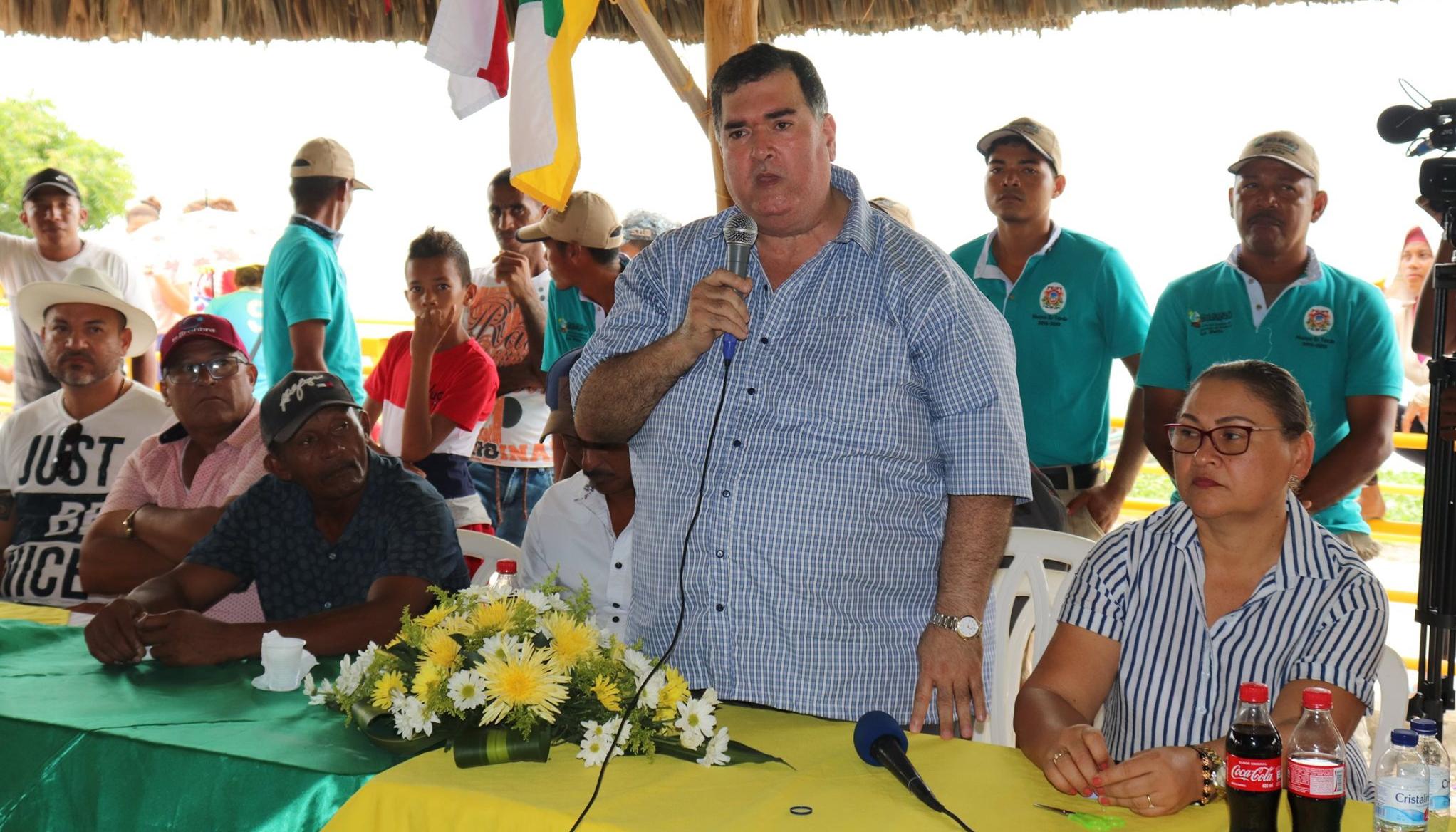El candidato José Elías Chams.