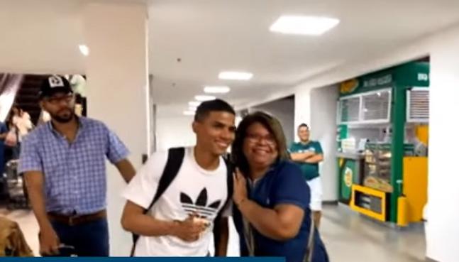José Enamorado a su llegada a Barranquilla. 