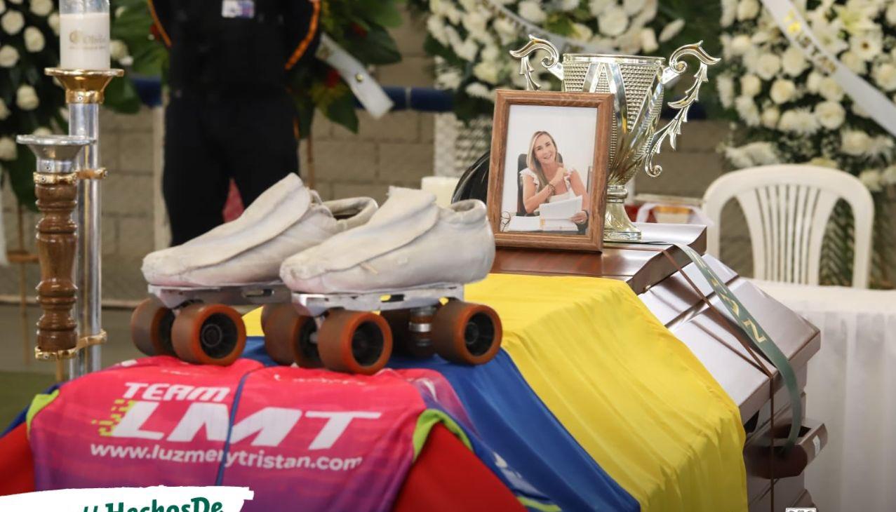 La campeona de patinaje Luz Mery Tristán fue sepultada este lunes en Cali