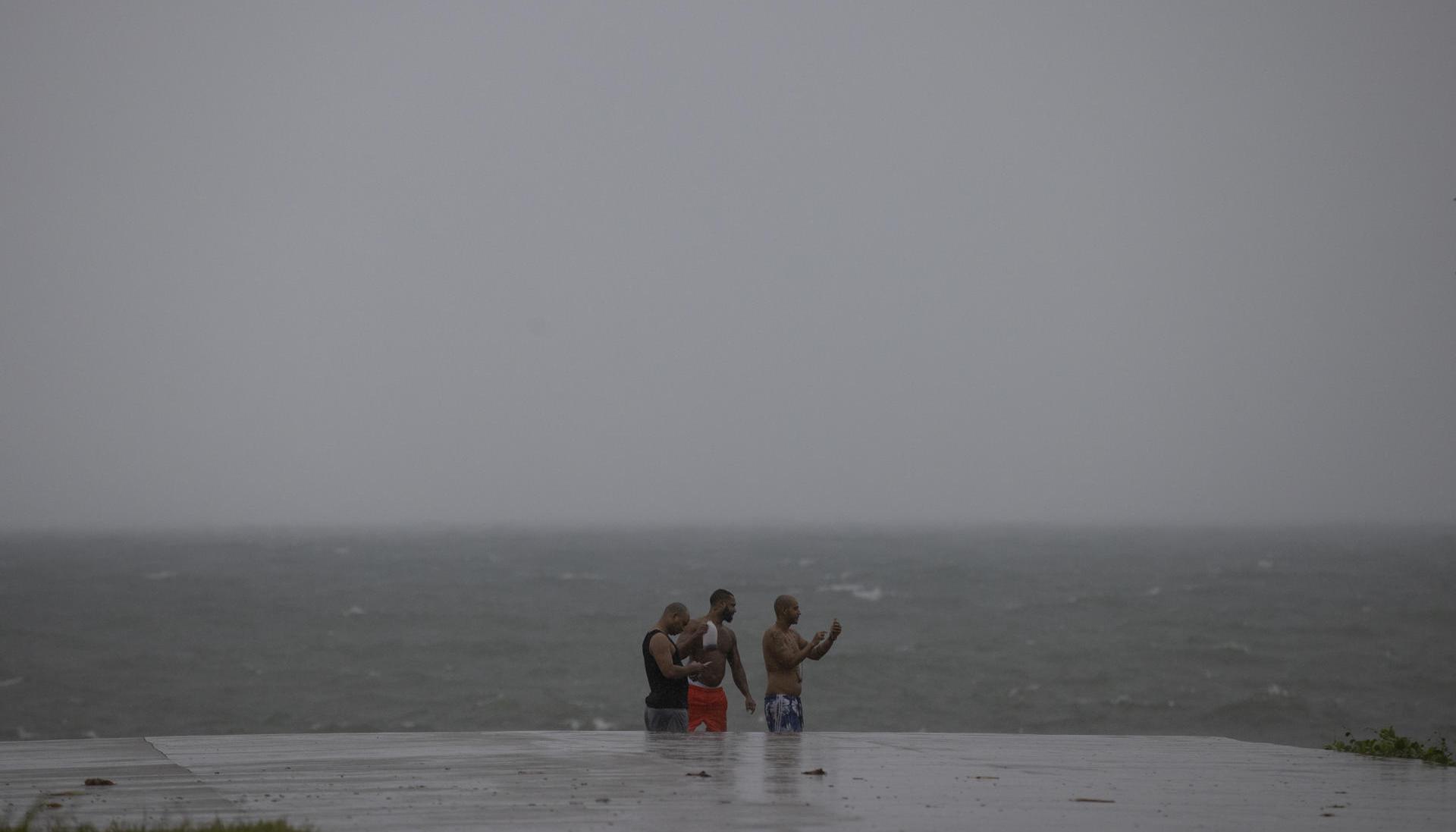Lluvias y mal tiempo en Cuba. 