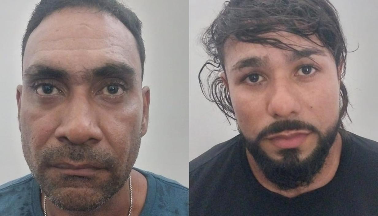 Los dos capturados en el hecho. 