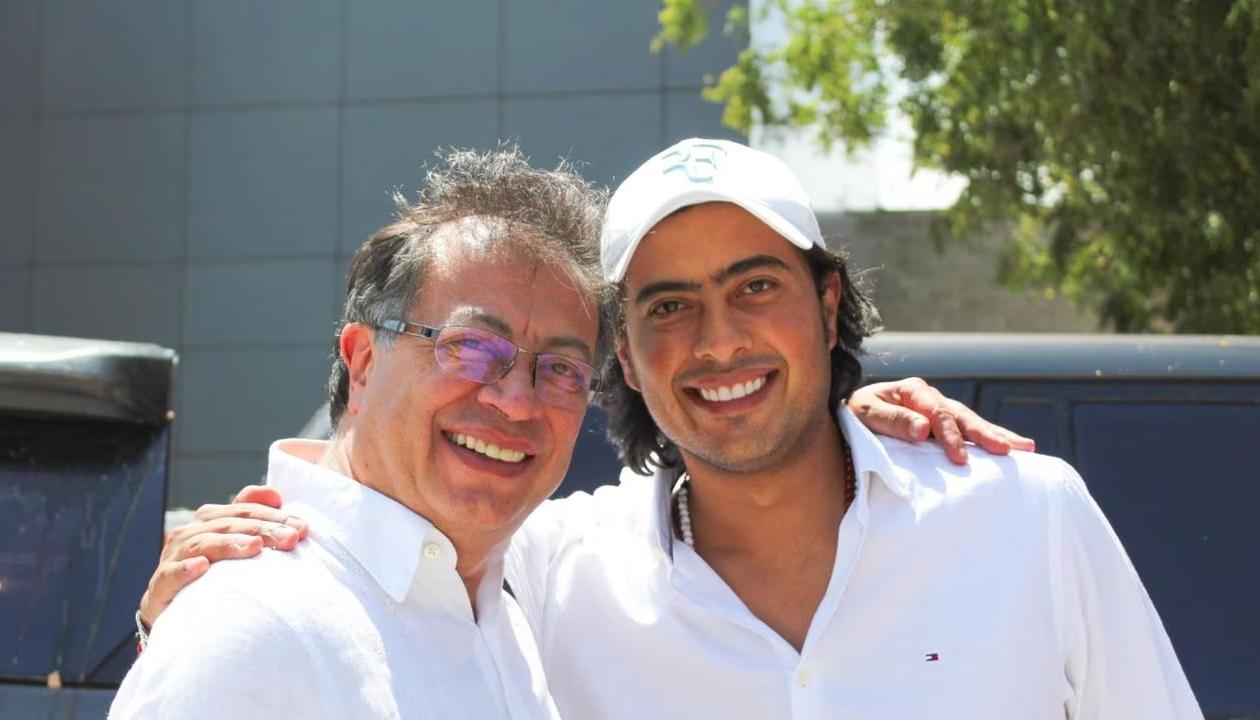 Gustavo Petro y su hijo Nicolás.