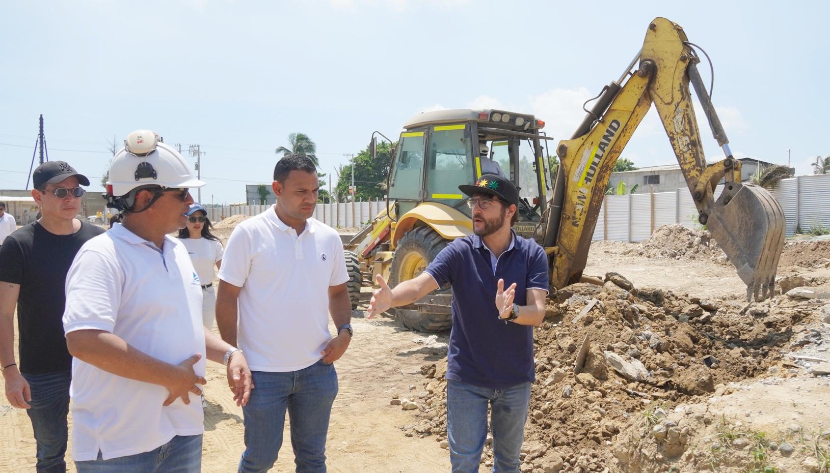 Alcalde de Barranquilla, Jaime Pumarejo, visitó las obras del Tren Turístico.