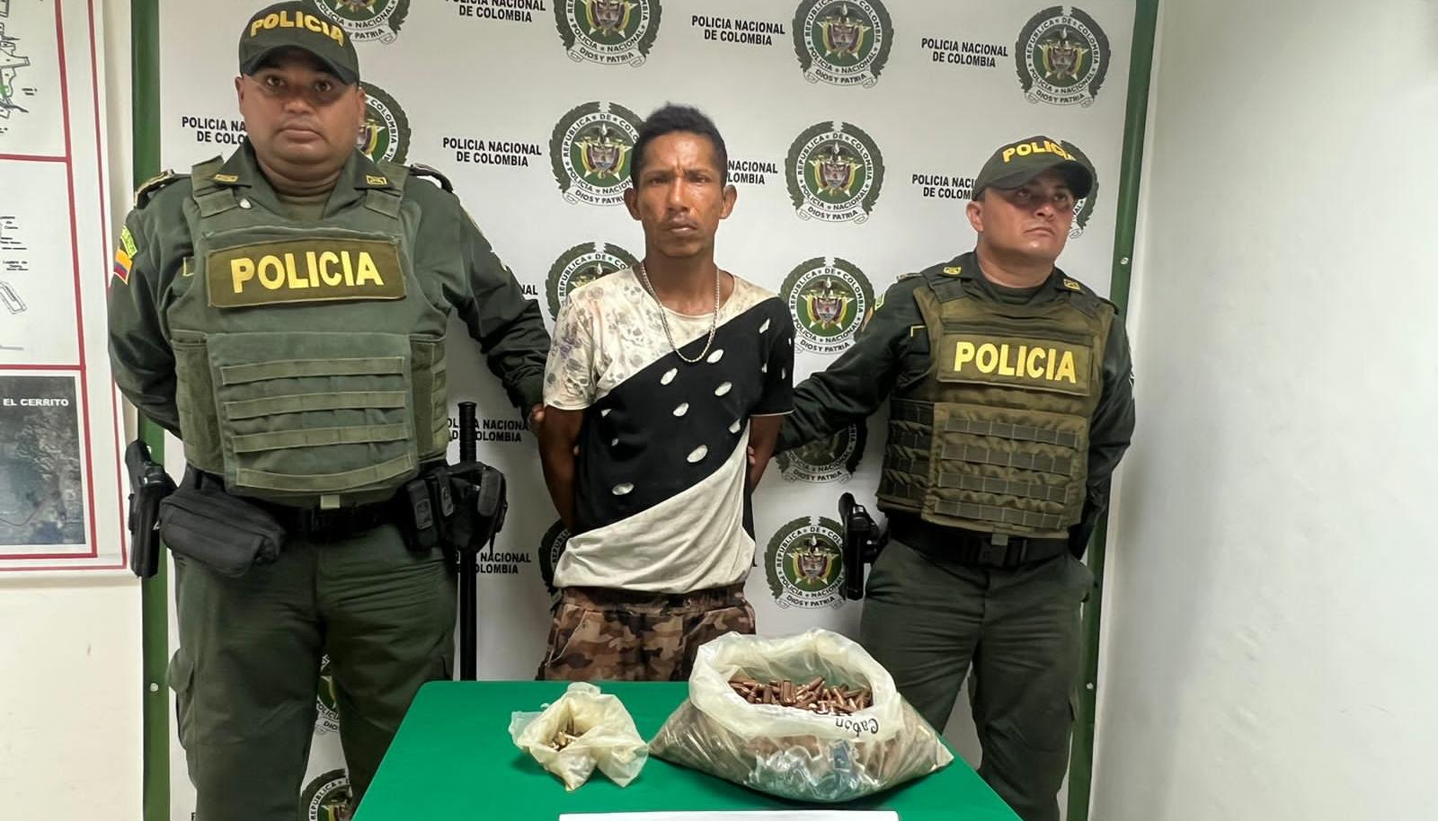 Captura de Manuel Barrios Henríquez por tenencia de armas de fuego, accesorios, partes o municiones.