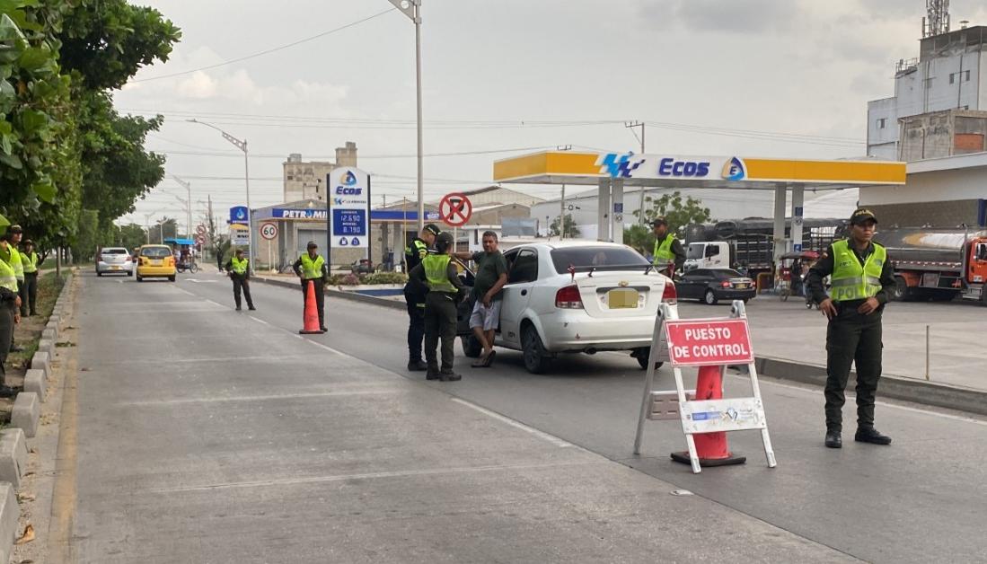 Puesto de control de la Policía Metropolitana.