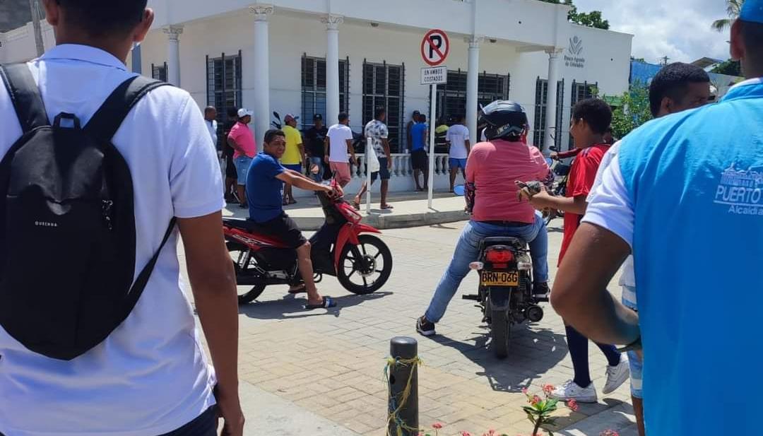 Banco Agrario asaltado en Puerto Colombia.