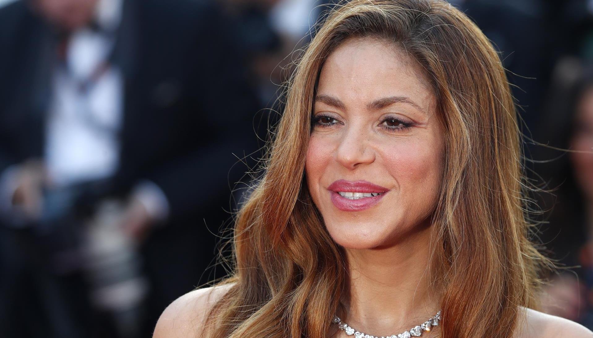 Shakira en una de sus más recientes invitaciones de gala.