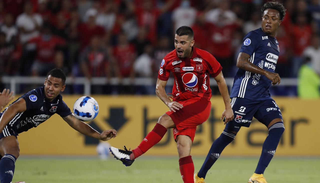 Iago Falque juega desde el año pasado en el América. 