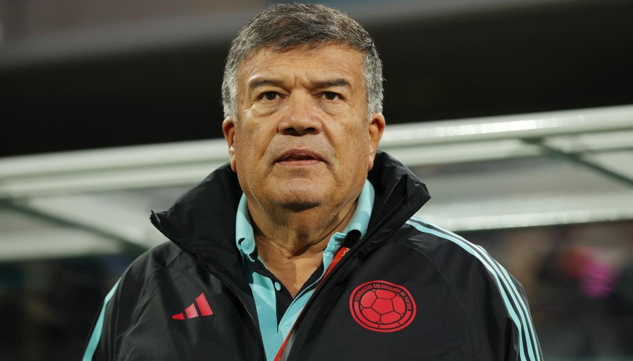 Nelson Abadía, técnico de la Selección Colombia femenina. 