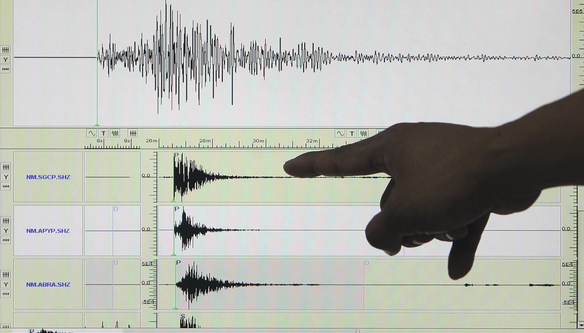 El sismo se registró a las 6:09 de esta mañana de domingo