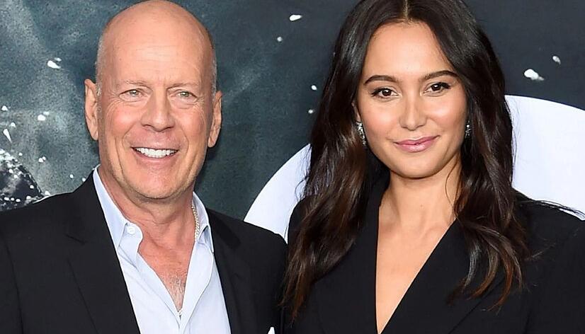  Emma Heming Willis y su esposo el actor Bruce Willis. 