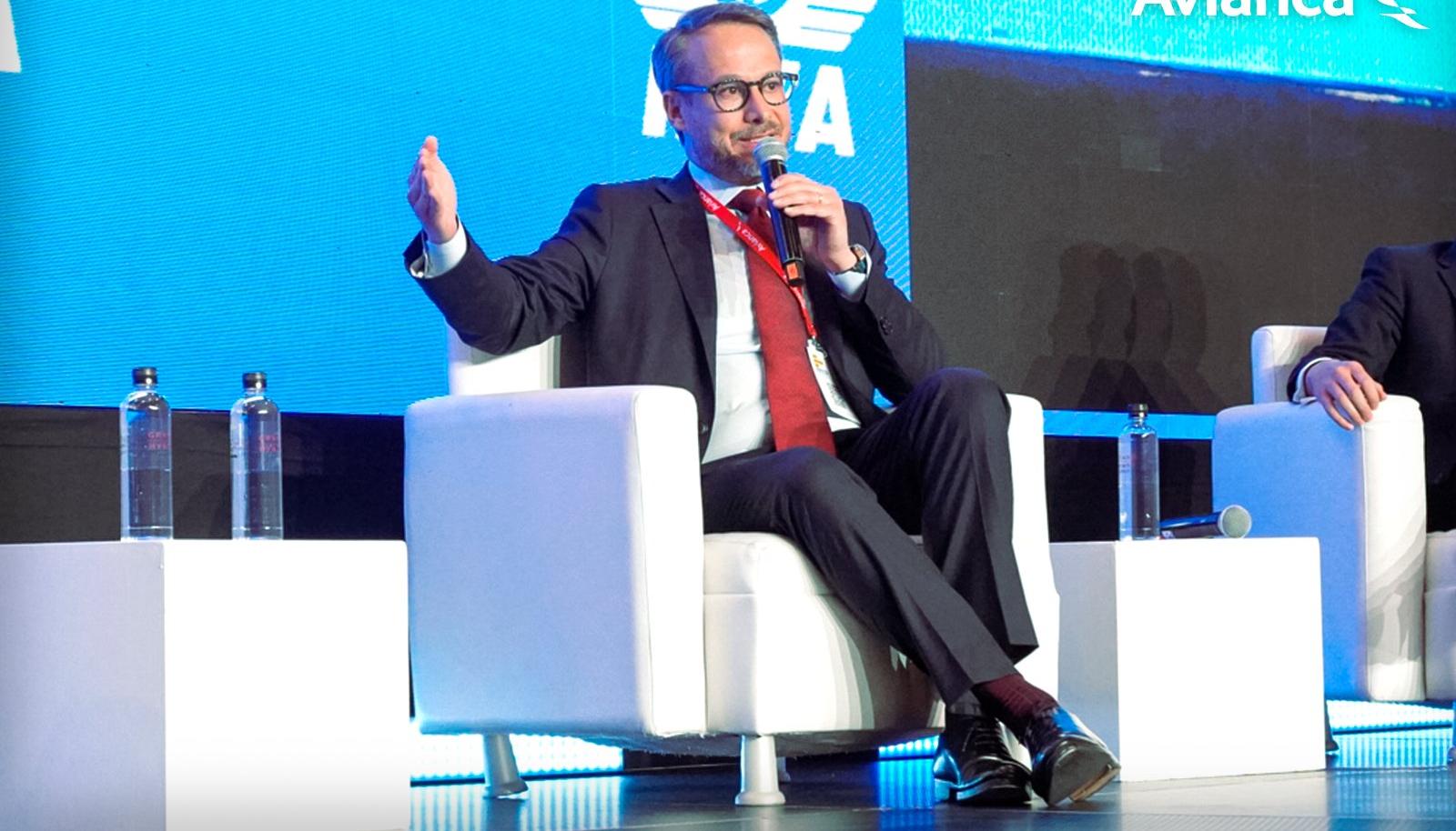 Adrian Neuhauser, presidente de Avianca