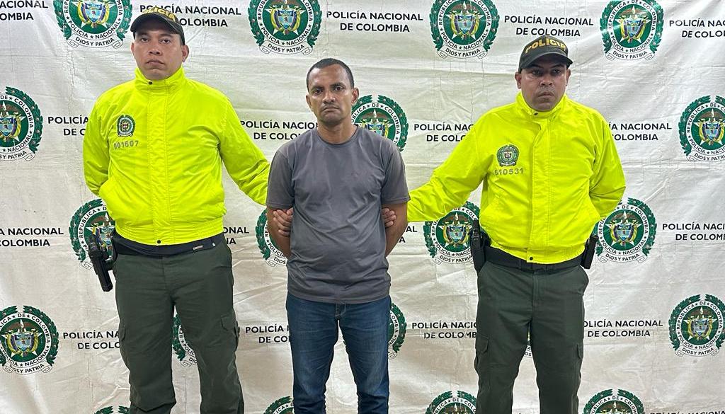 Alias 'Toño'. 