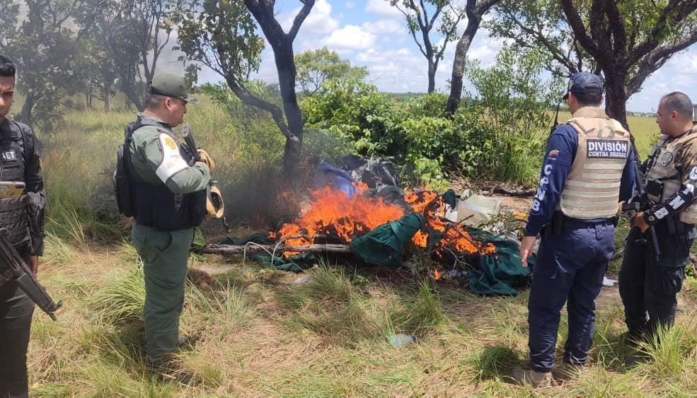 El campamento destruido.